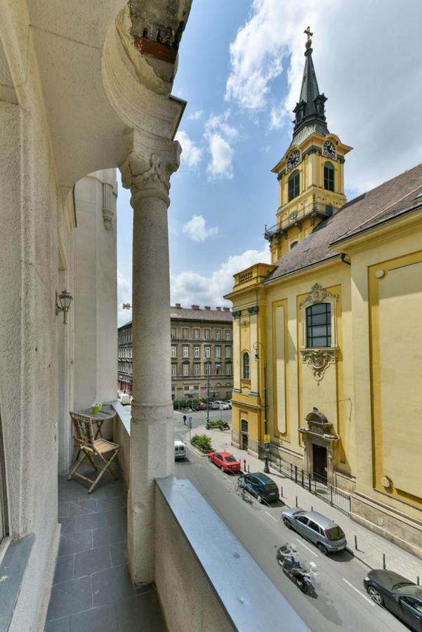 King Of Church Budapeşte Dış mekan fotoğraf